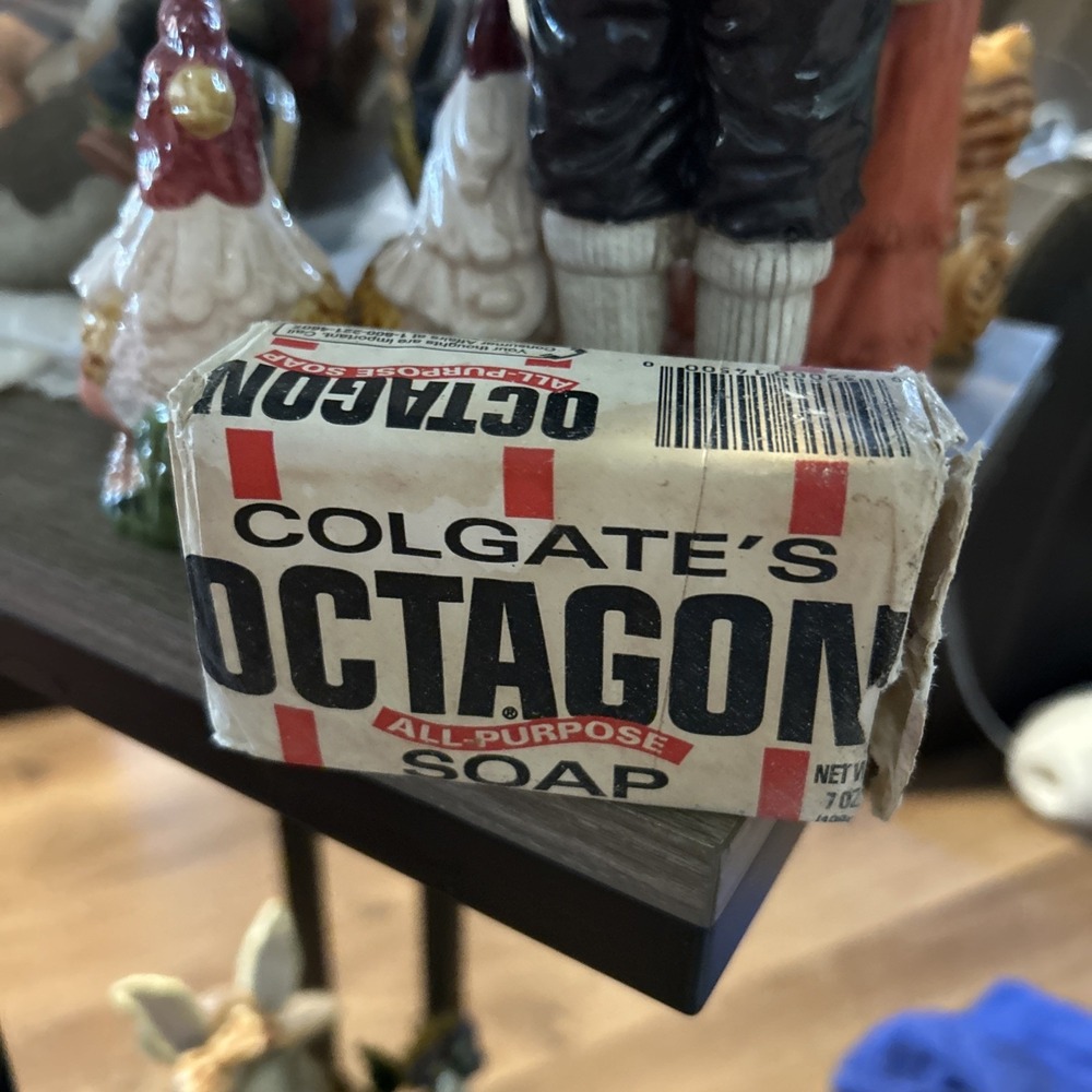 Vintage Colgate's Octagon All-Purpose Soap 7.05 oz NOS wrapper damaged